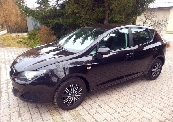 Seat Ibiza cena 20600 przebieg: 134859, rok produkcji 2009 z Buk małe 781